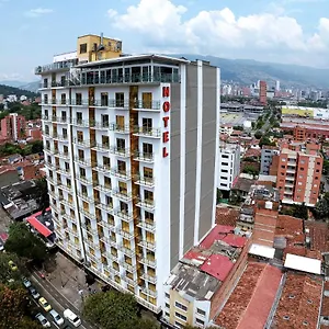 4* Hotel Dorado La 70
